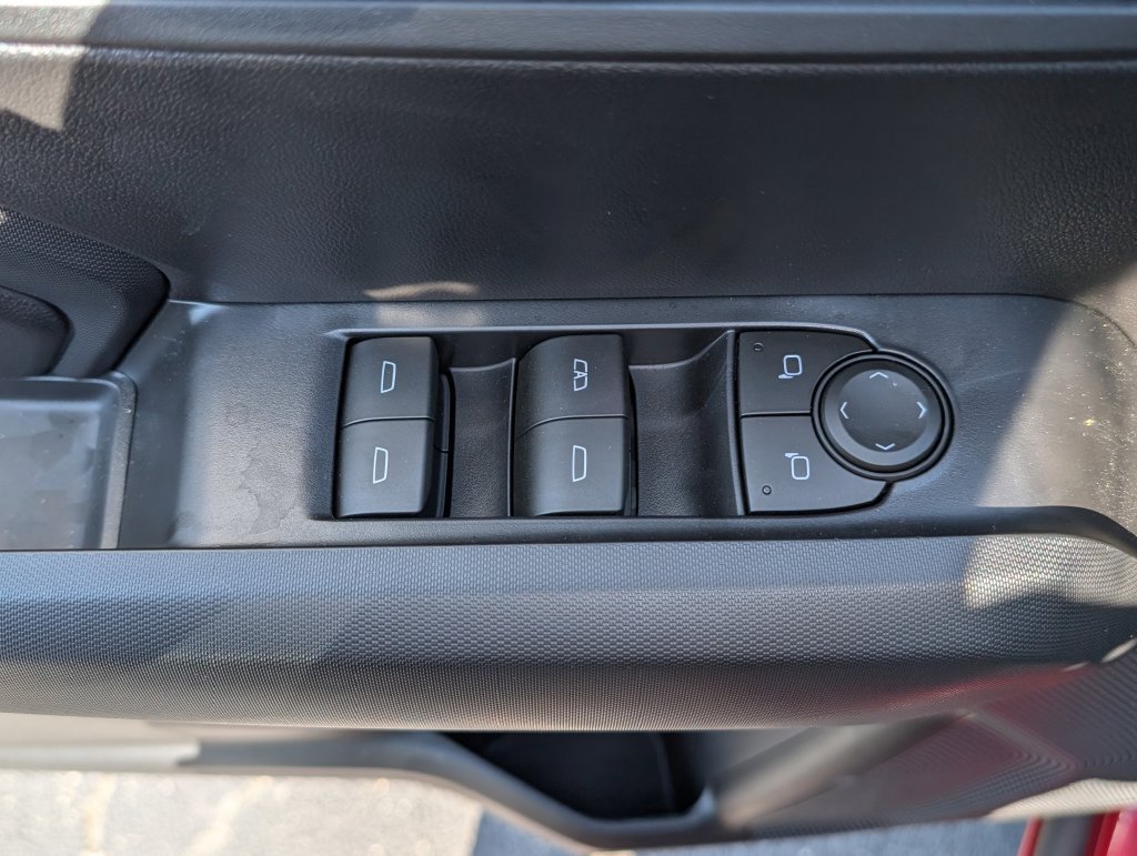 2026 Chevrolet Colorado Trail Boss - Photo 13