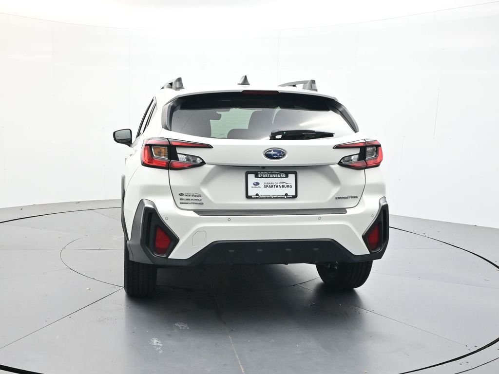 Used 2025 Crystal White Pearl Subaru Limited image 6