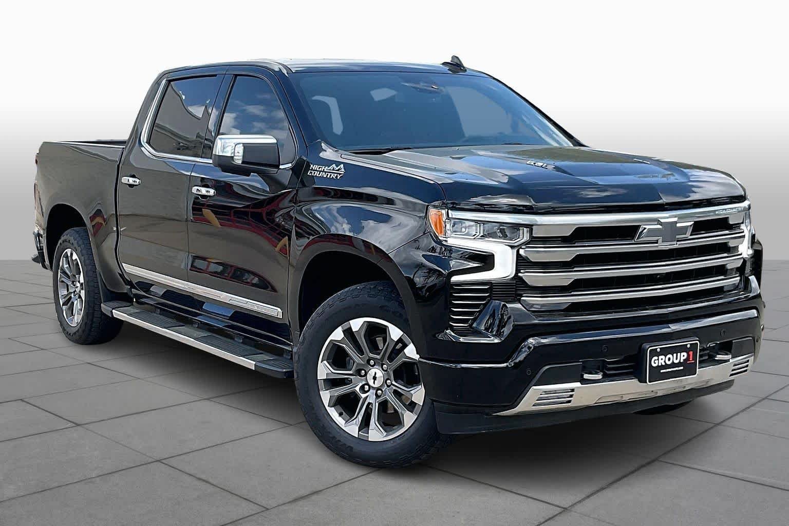 Used 2024 Black Chevrolet High Country image 3
