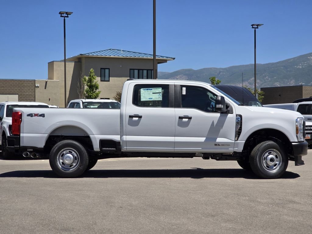 New 2026 Oxford White Ford XL image 27