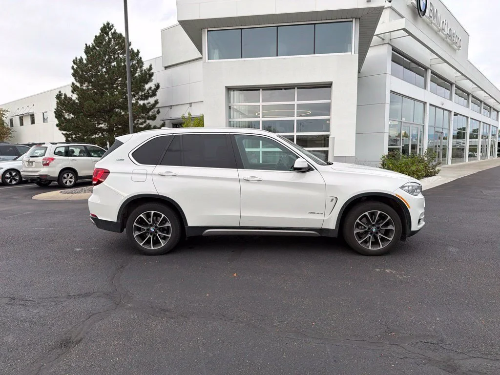 Used 2017 White BMW xDrive40e image 6