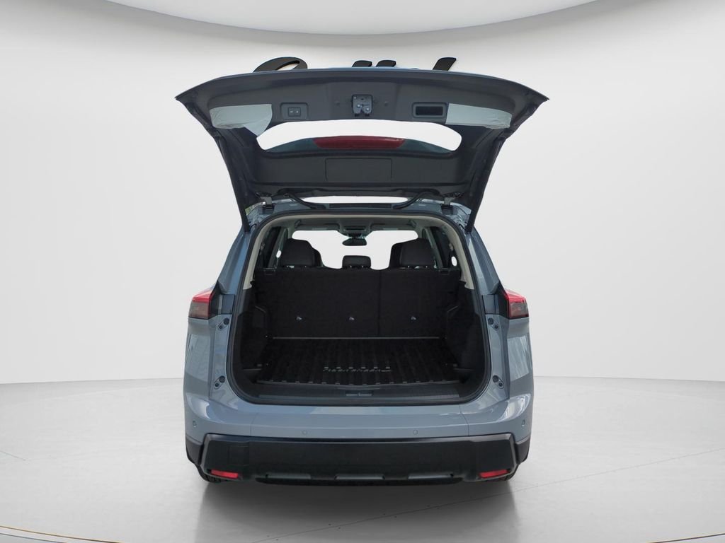 New 2026 Boulder Gray Pearl Nissan Rock Creek® image 9