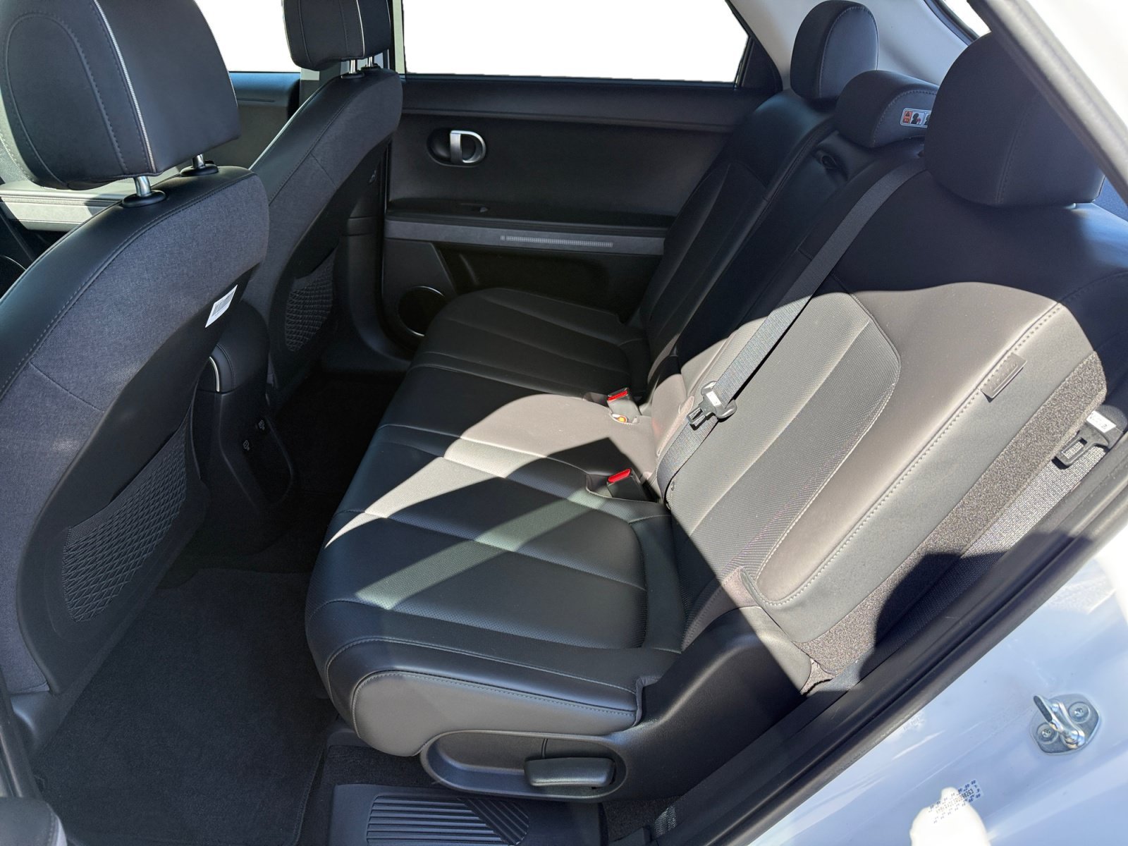 Used 2024 White Hyundai Limited image 16