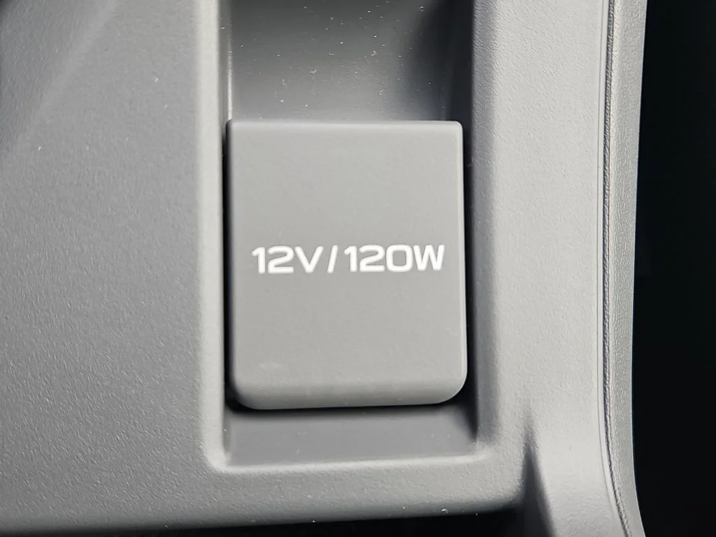 New 2026 CRYSTAL WHITE PEARL Subaru Limited Hybrid image 44