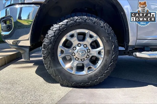 Used 2019 Silver Ram Laramie image 9