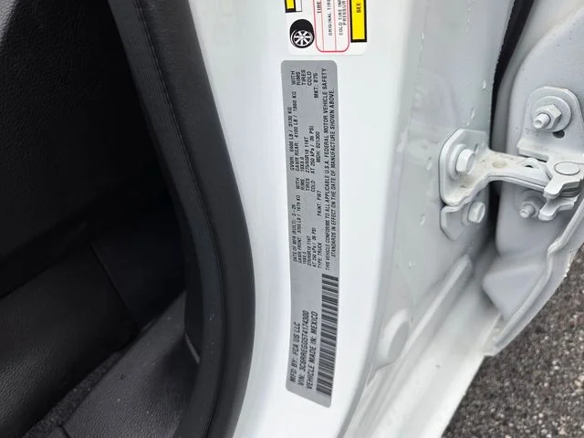 New 2026 Bright White Clear-Coat Exterior Paint RAM Tradesman image 19