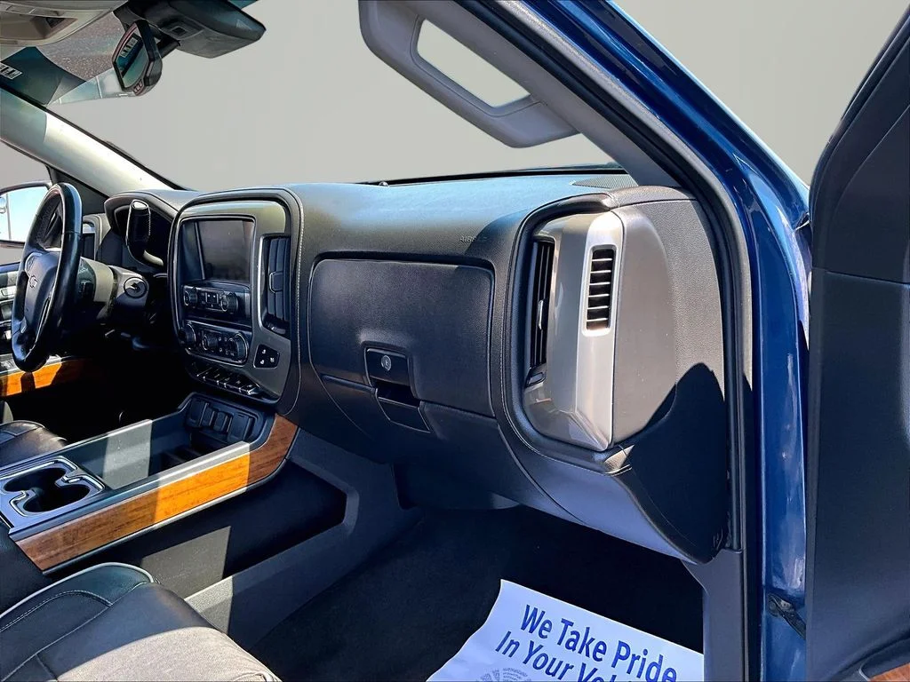 Used 2017 Blue Chevrolet High Country image 17