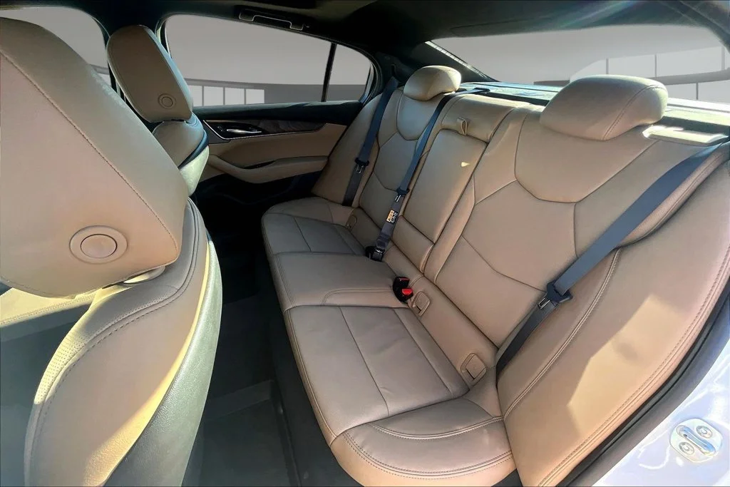 New 2026 Vibrant White Tricoat Cadillac Premium Luxury image 10