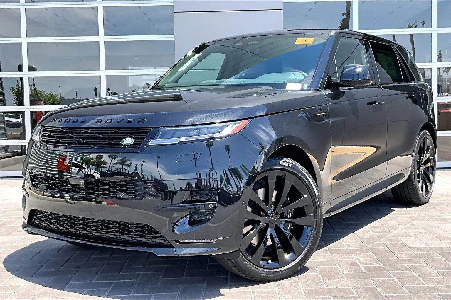 New 2026 Santorini Black Land Rover Dynamic SE image 1
