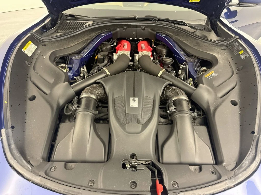 Used 2023 Blu Roma Ferrari Base image 32