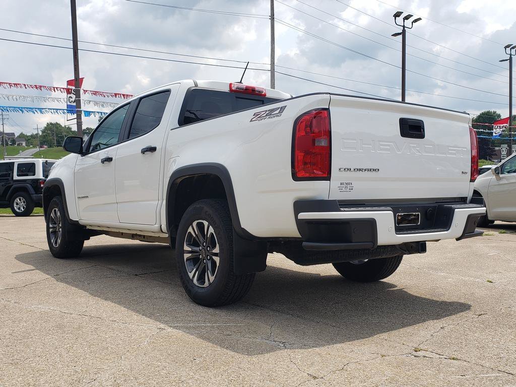 Used 2022 Summit White Chevrolet 4WD Z71 image 5