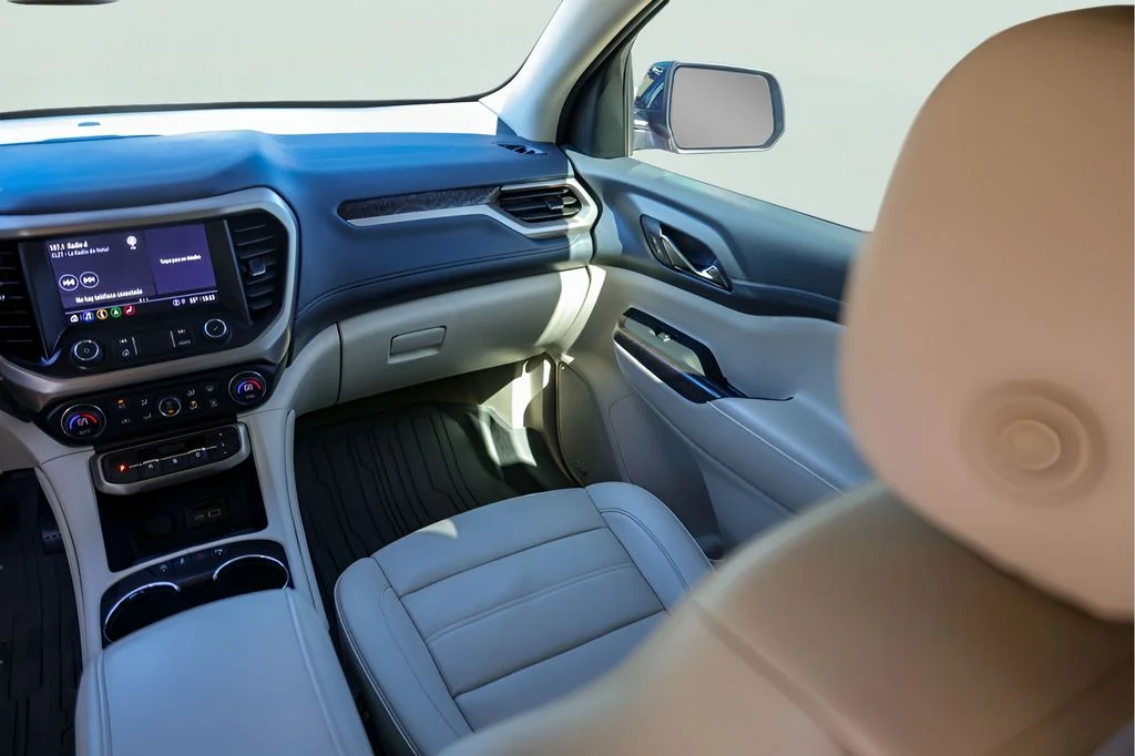 Used 2023 Blue GMC Denali image 32