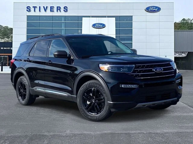 2024 Ford Explorer XLT 4WD's photo