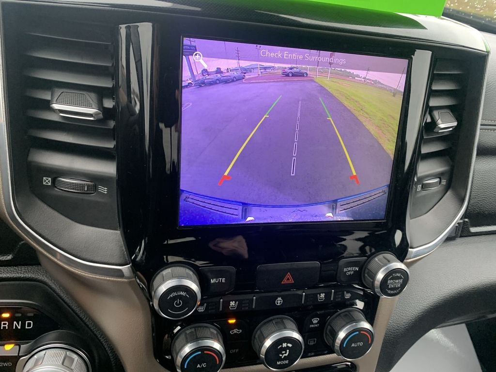 Used 2019 Blue Ram Laramie image 17
