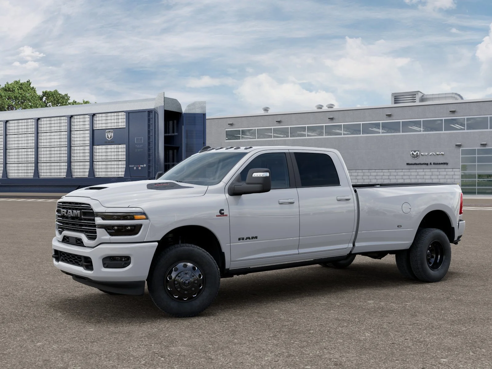 New 2026 Bright White Clear-Coat Exterior Paint RAM Laramie image 2