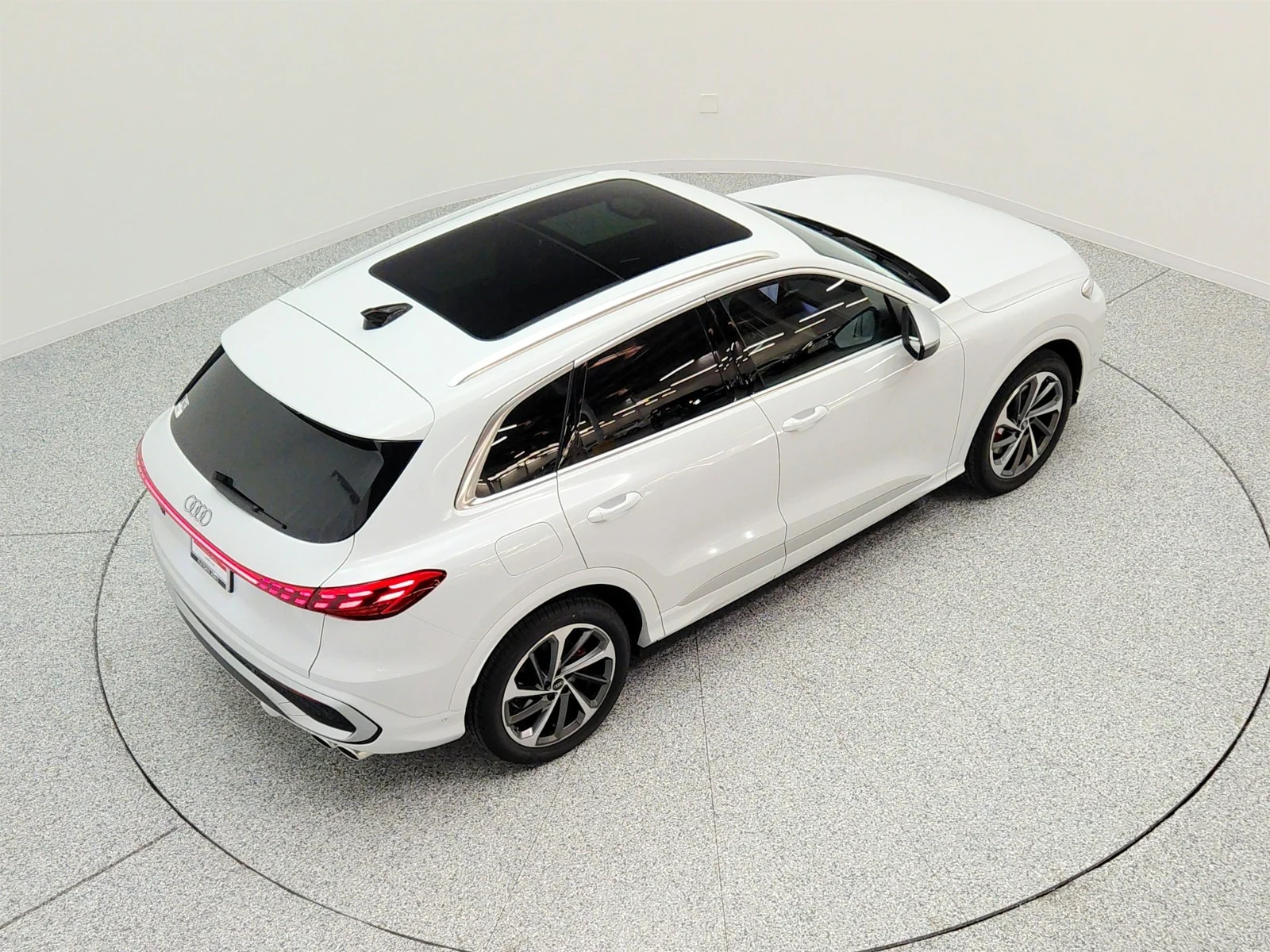 New 2026 Glacier White Metallic Audi Premium Plus 3.0 TFSI quattro image 20