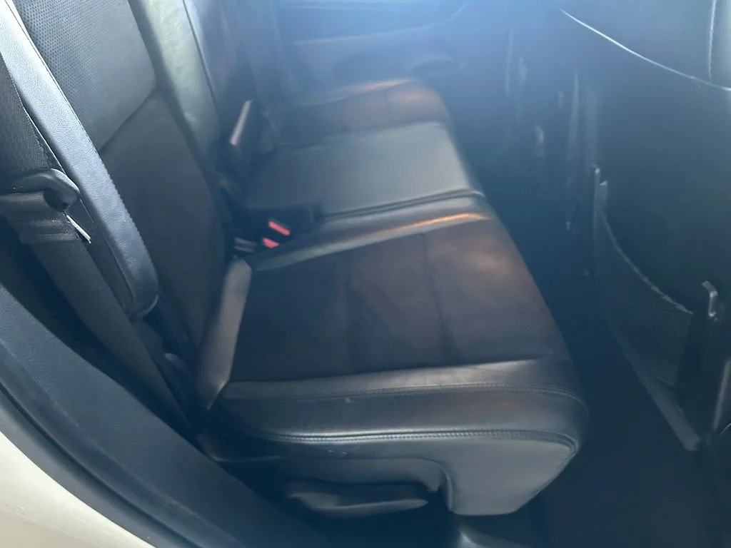 Used 2020 Bright White Clearcoat Jeep Altitude image 39