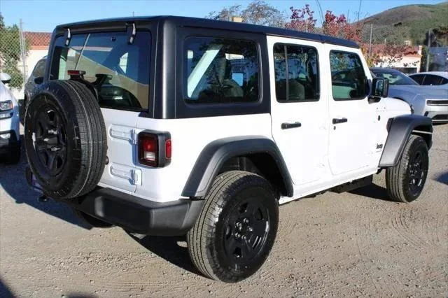 New 2026 Bright White Clear-Coat Exterior Paint Jeep Sport S image 4