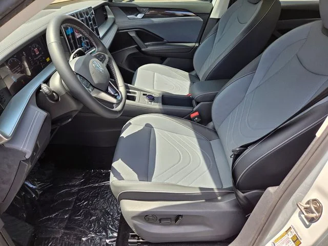 New 2026 White Volkswagen 2.0T SE image 6