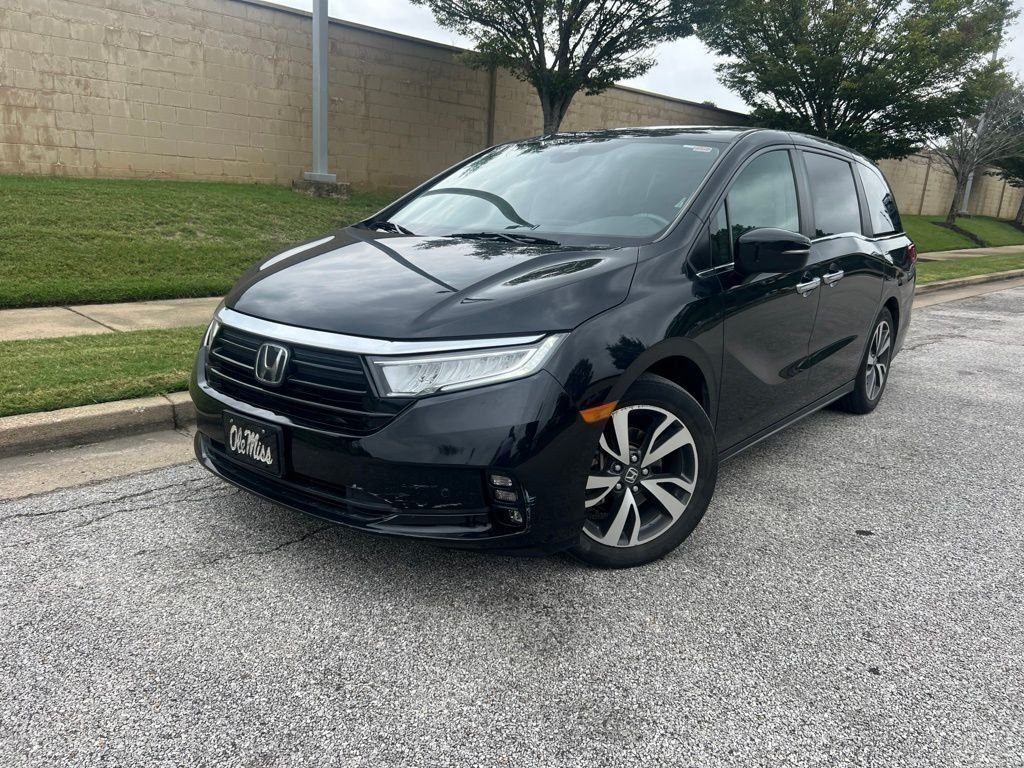 Used 2021  Honda Touring image 1