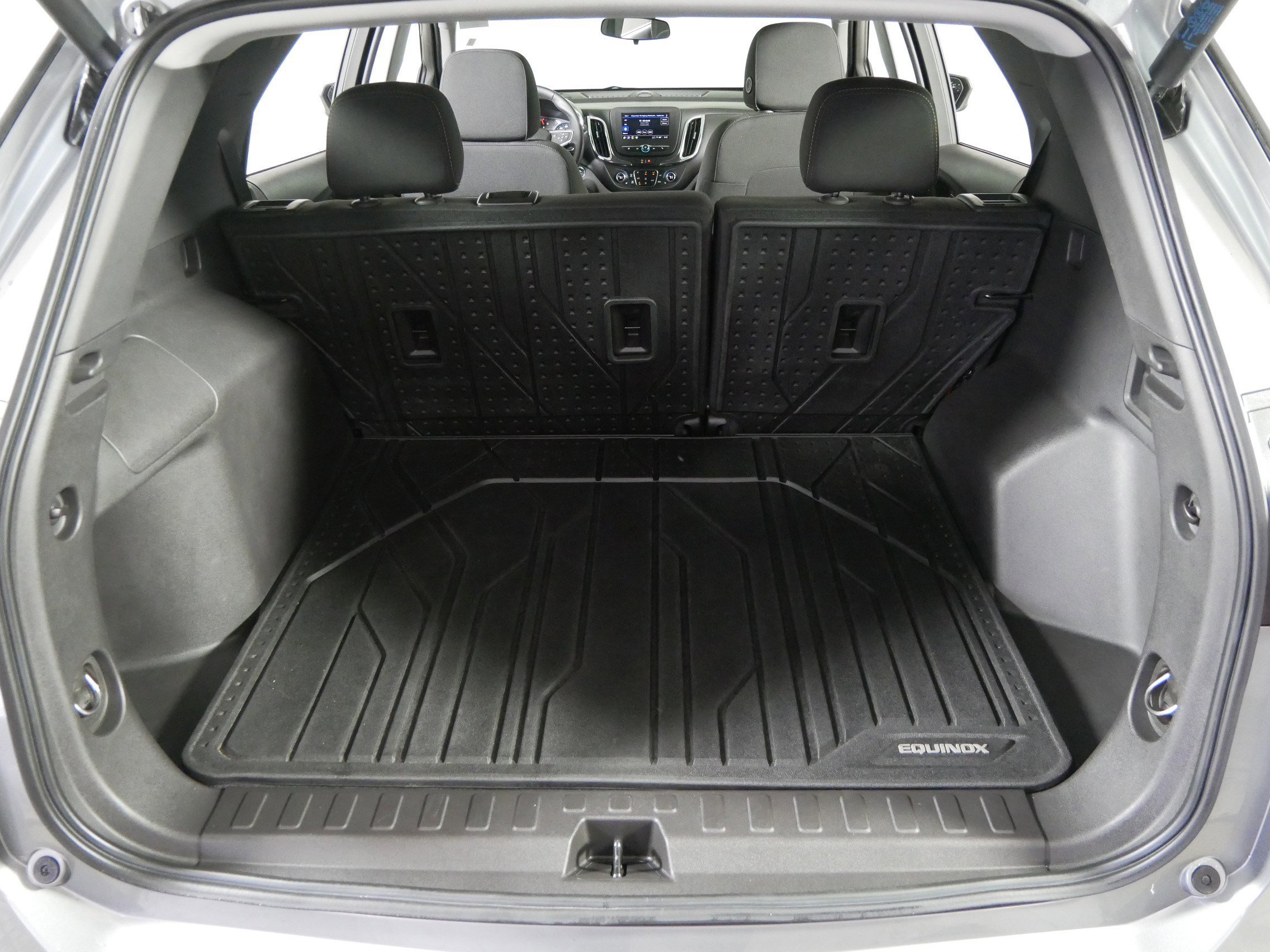 Used 2024 Sterling Gray Metallic Chevrolet LT image 18