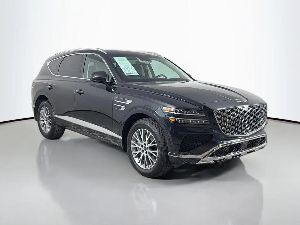 Used 2026 Black Genesis 2.5T image 3