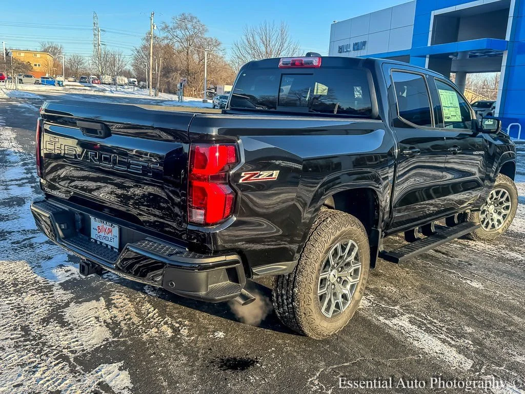 2026 Chevrolet Colorado Z71 - Photo 10