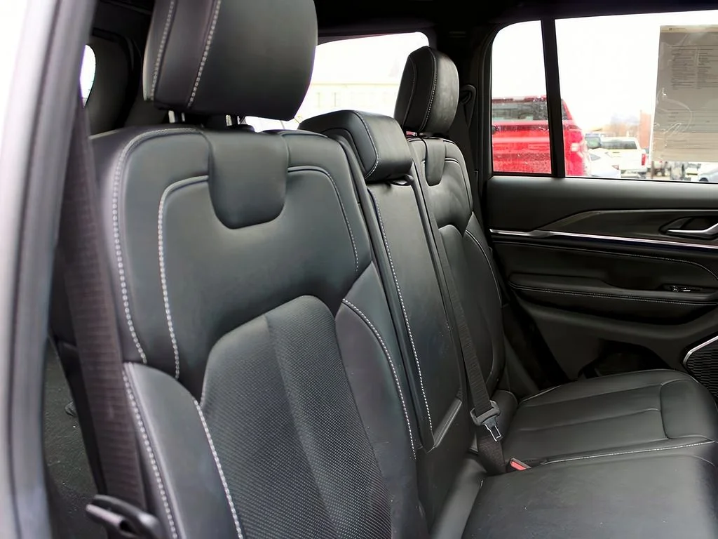 Used 2022 Bright White Clearcoat Jeep Overland image 29