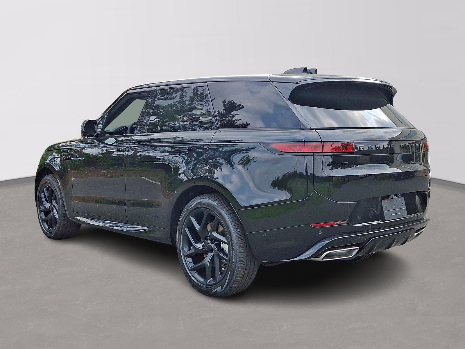 New 2026 Santorini Black Land Rover  image 4