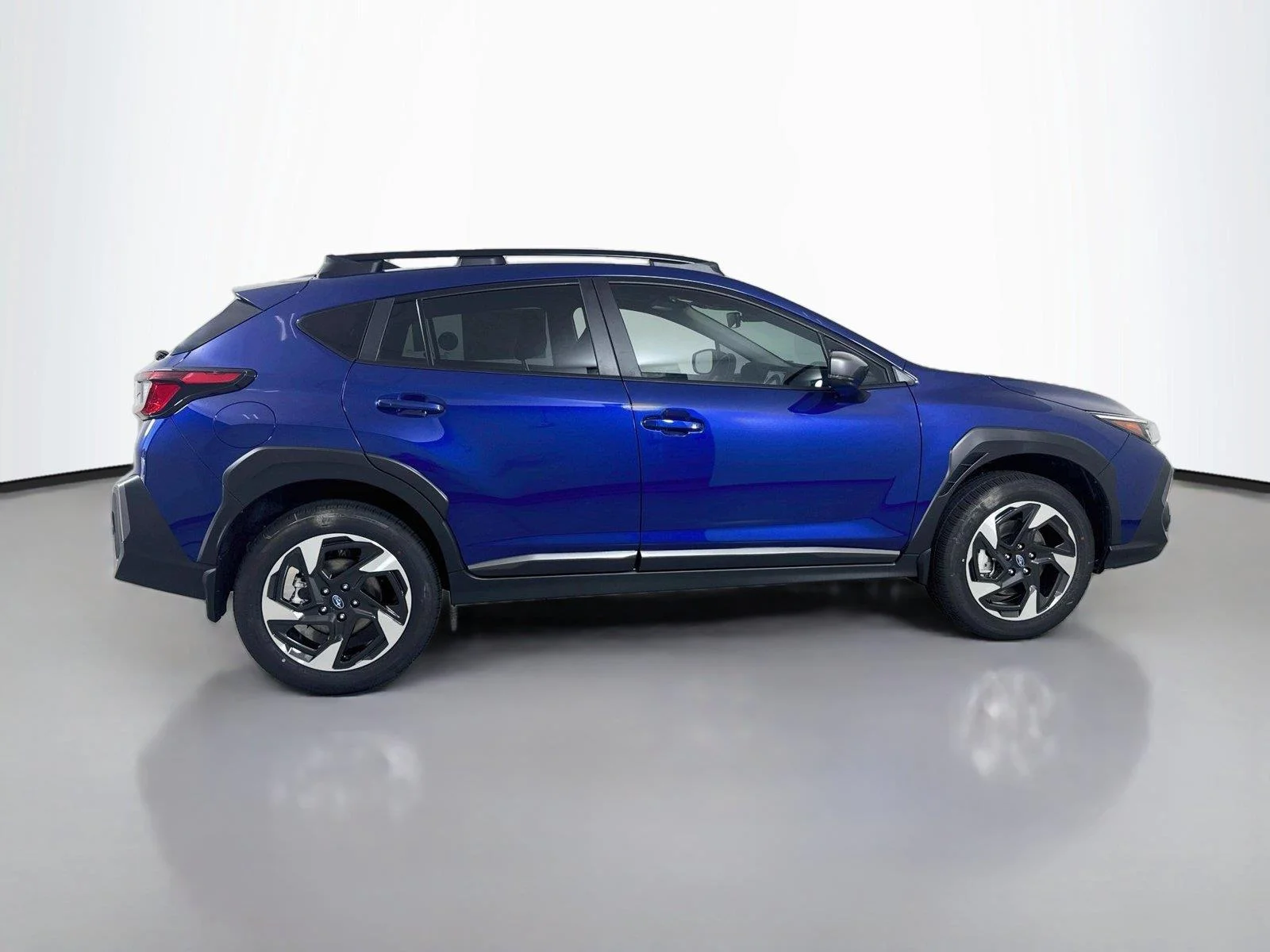 New 2026 SAPPHIRE BLUE PEARL Subaru Limited image 42