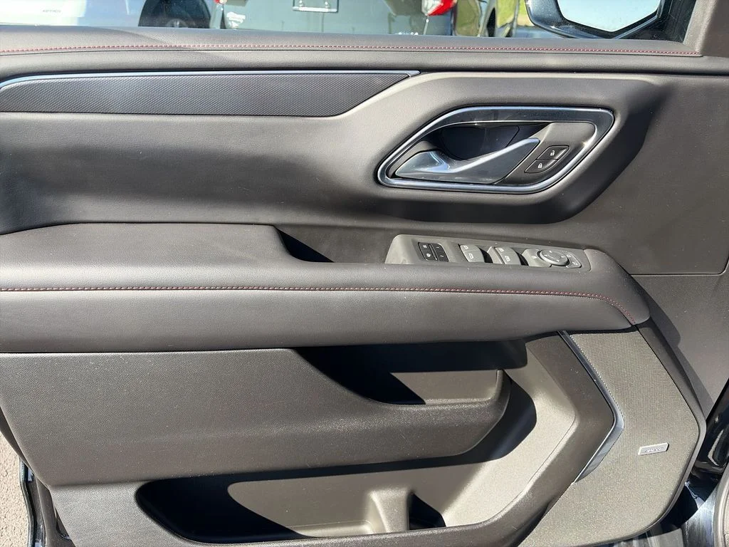 Used 2023 Black Chevrolet RST image 13