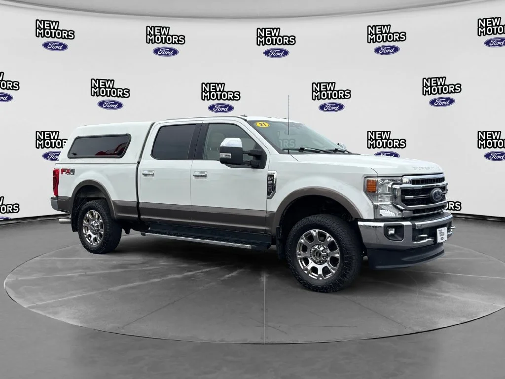 Used 2021 White Metallic Ford Lariat image 8
