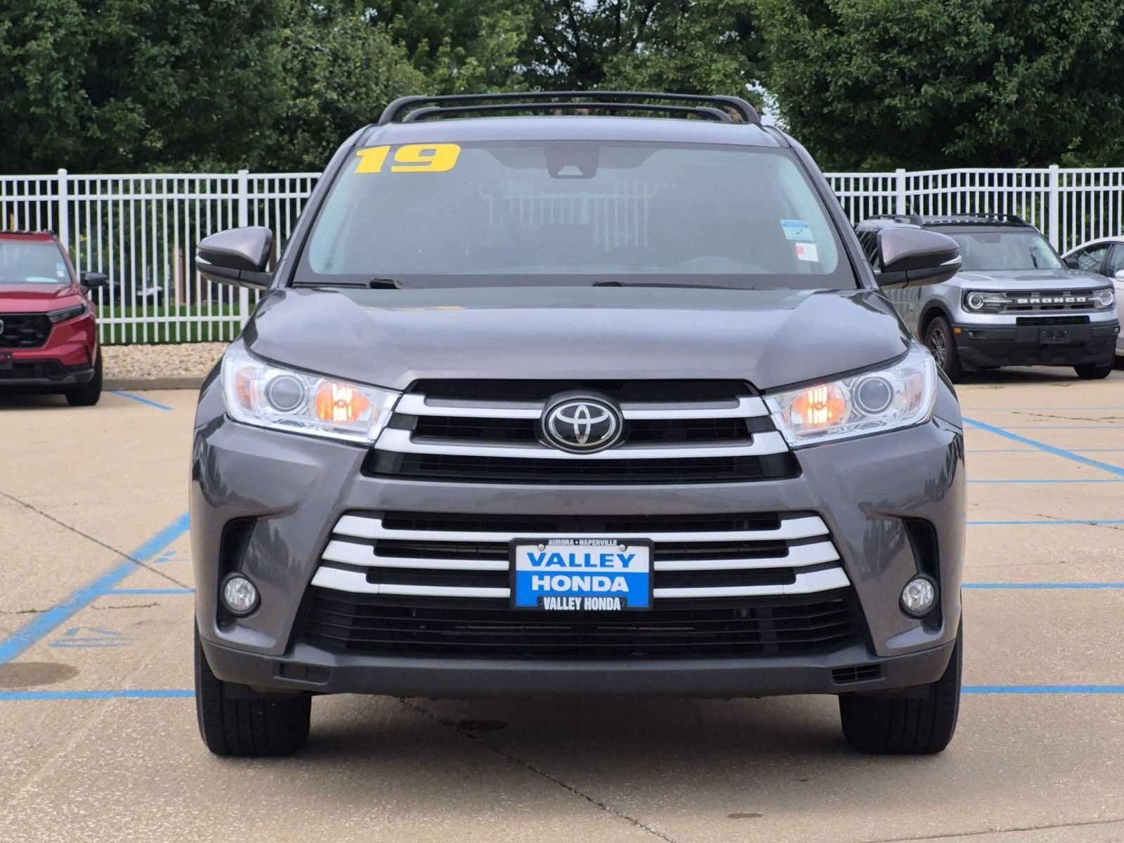 Used 2019 Predawn Gray Mica Toyota LE Plus AWD image 3