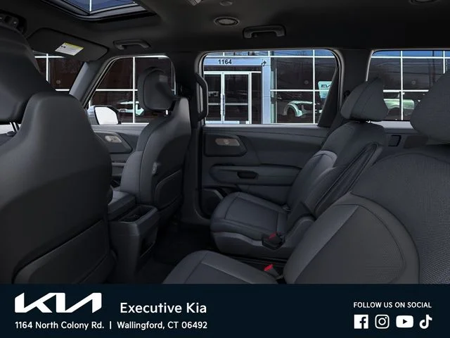 New 2027 White Kia S image 18
