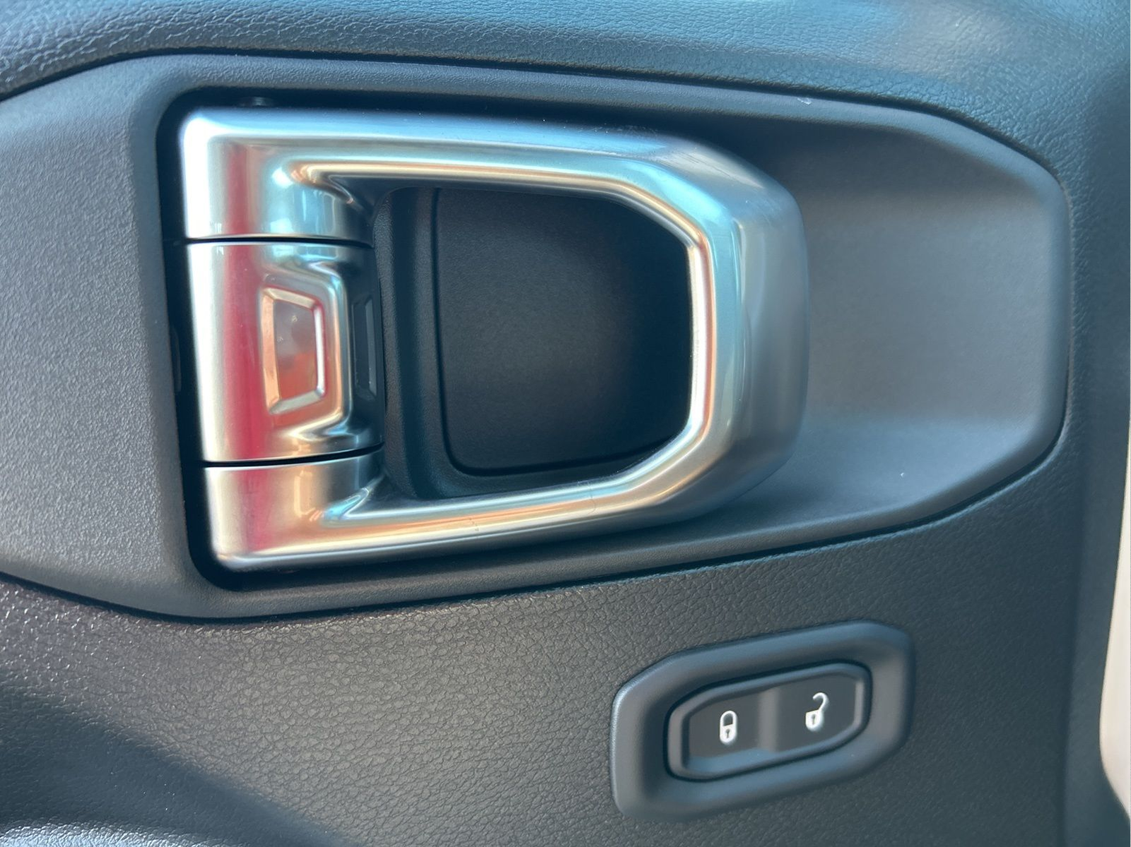2026 Jeep Wrangler 2-Door Sport - Photo 11