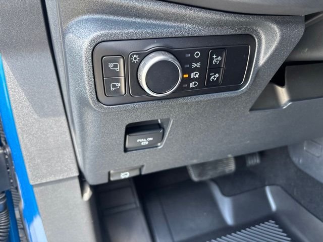 Used 2024 Blue Ford Badlands image 17