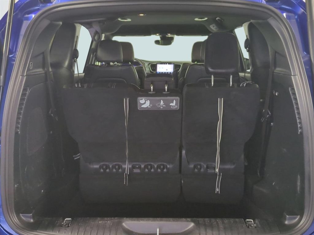 Used 2021 Blue Chrysler Touring L image 14