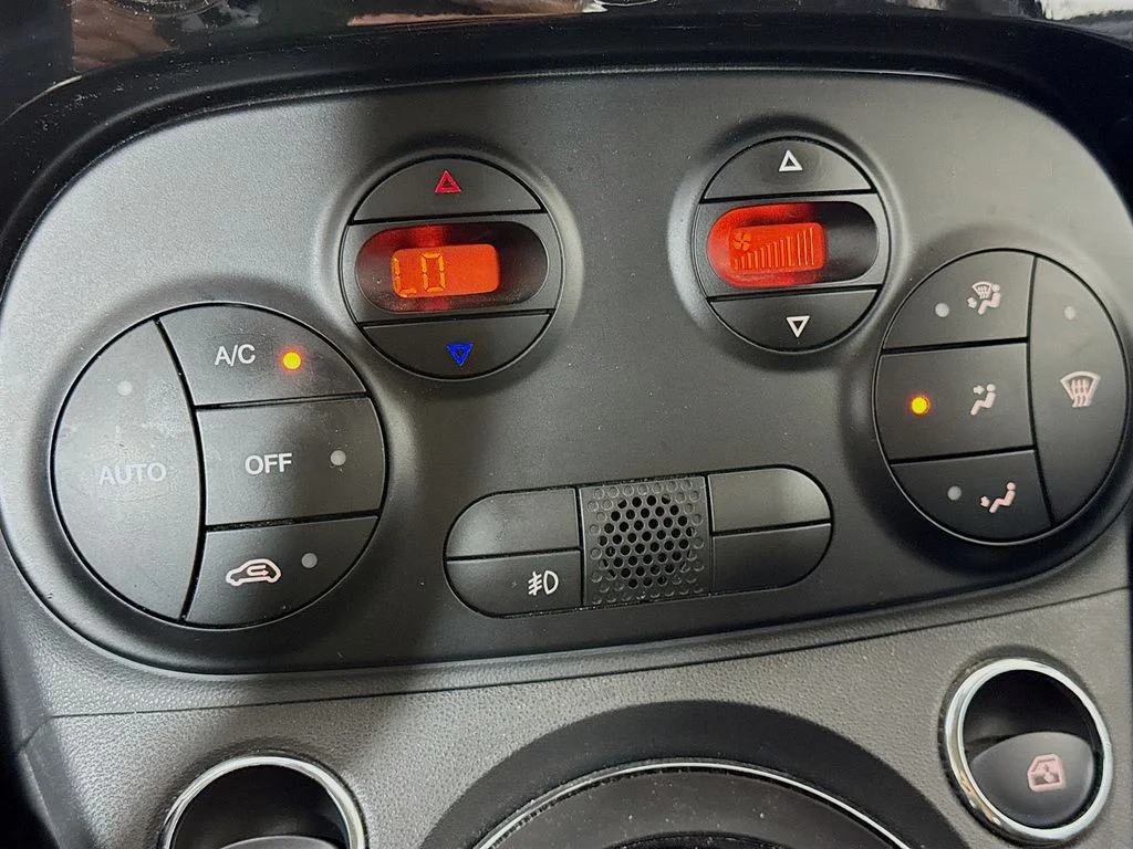 Used 2019 Silver FIAT Pop image 18