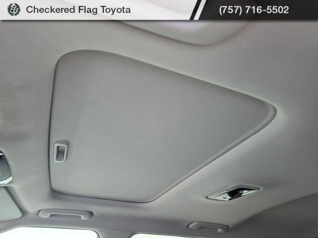 Used 2024 Gravity Gray Kia EX image 23