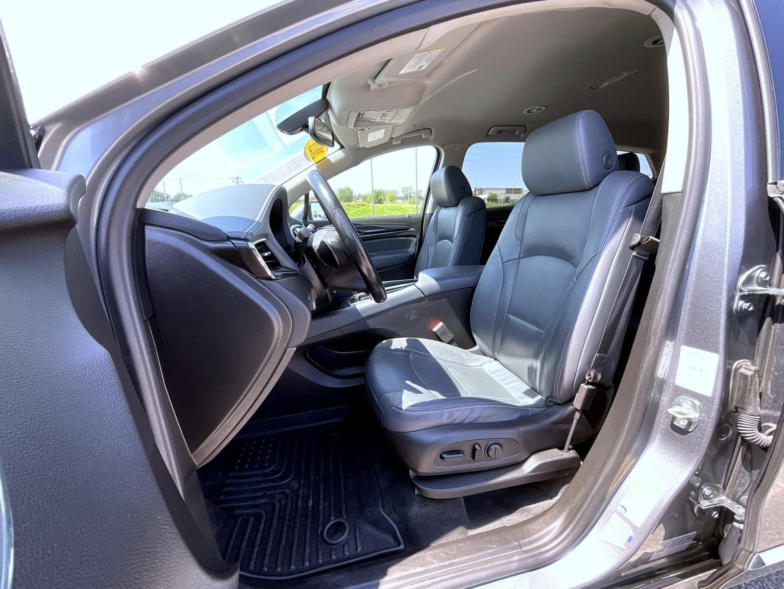 2021 Buick Enclave Essence - Photo 12