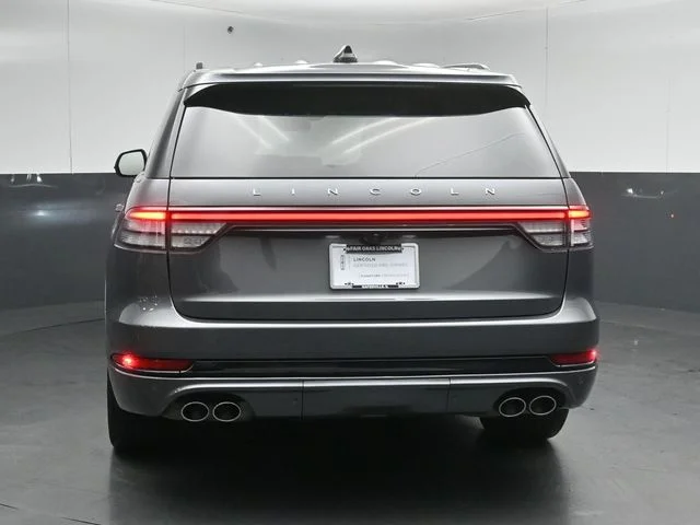5LM5J7XC8SGL06183