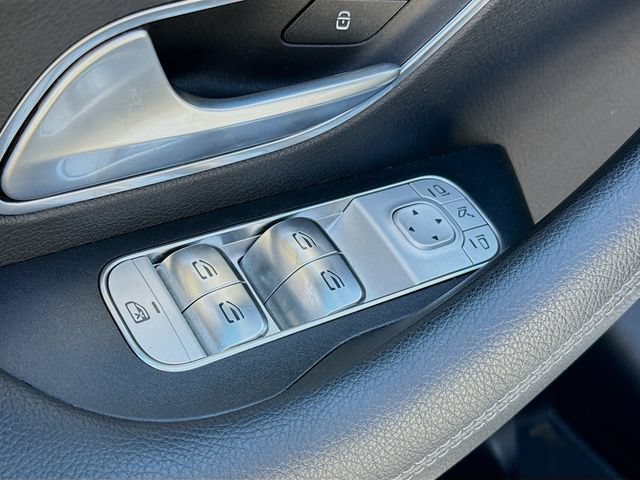 Used 2025 White Mercedes-Benz GLS 450 image 25