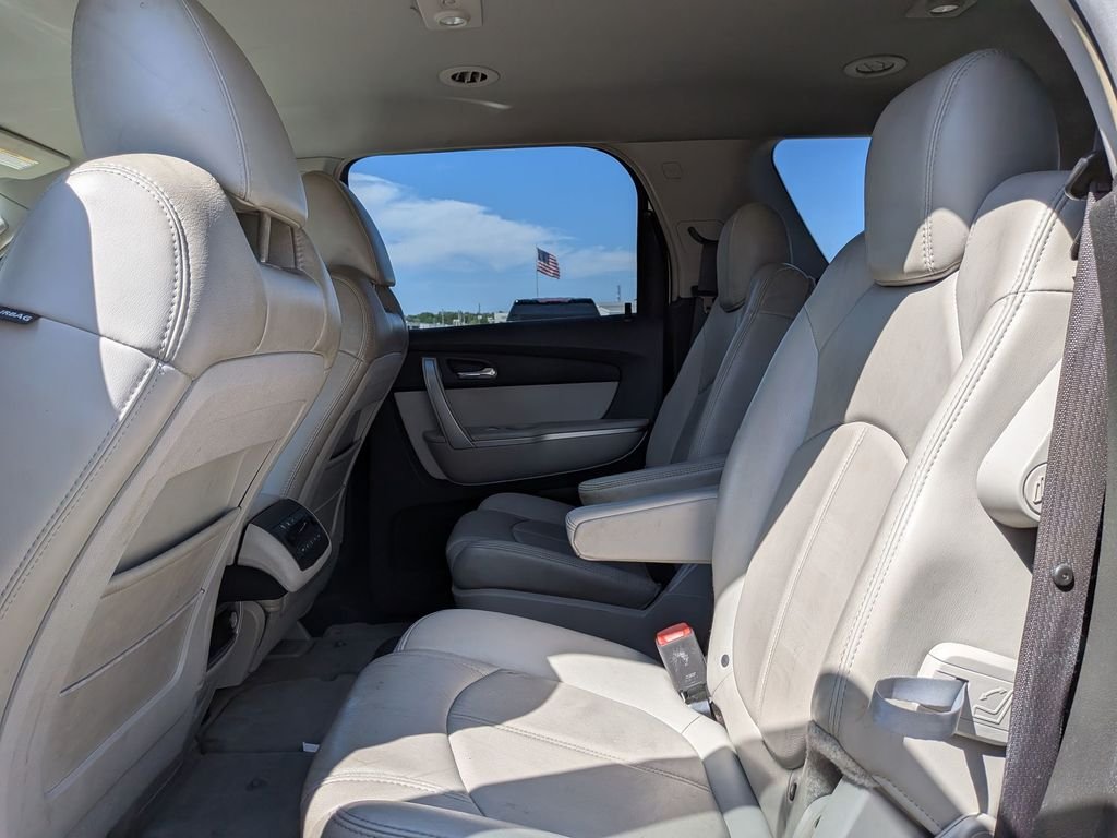 Used 2008 White GMC SLT-1 image 33