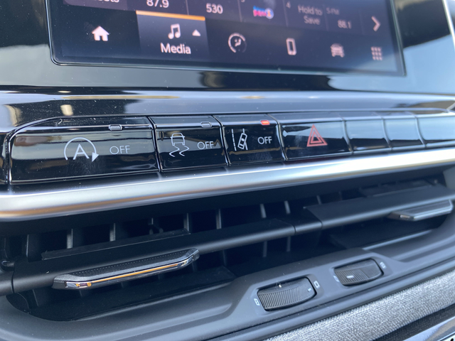 2025 Jeep Compass Latitude - Photo 25