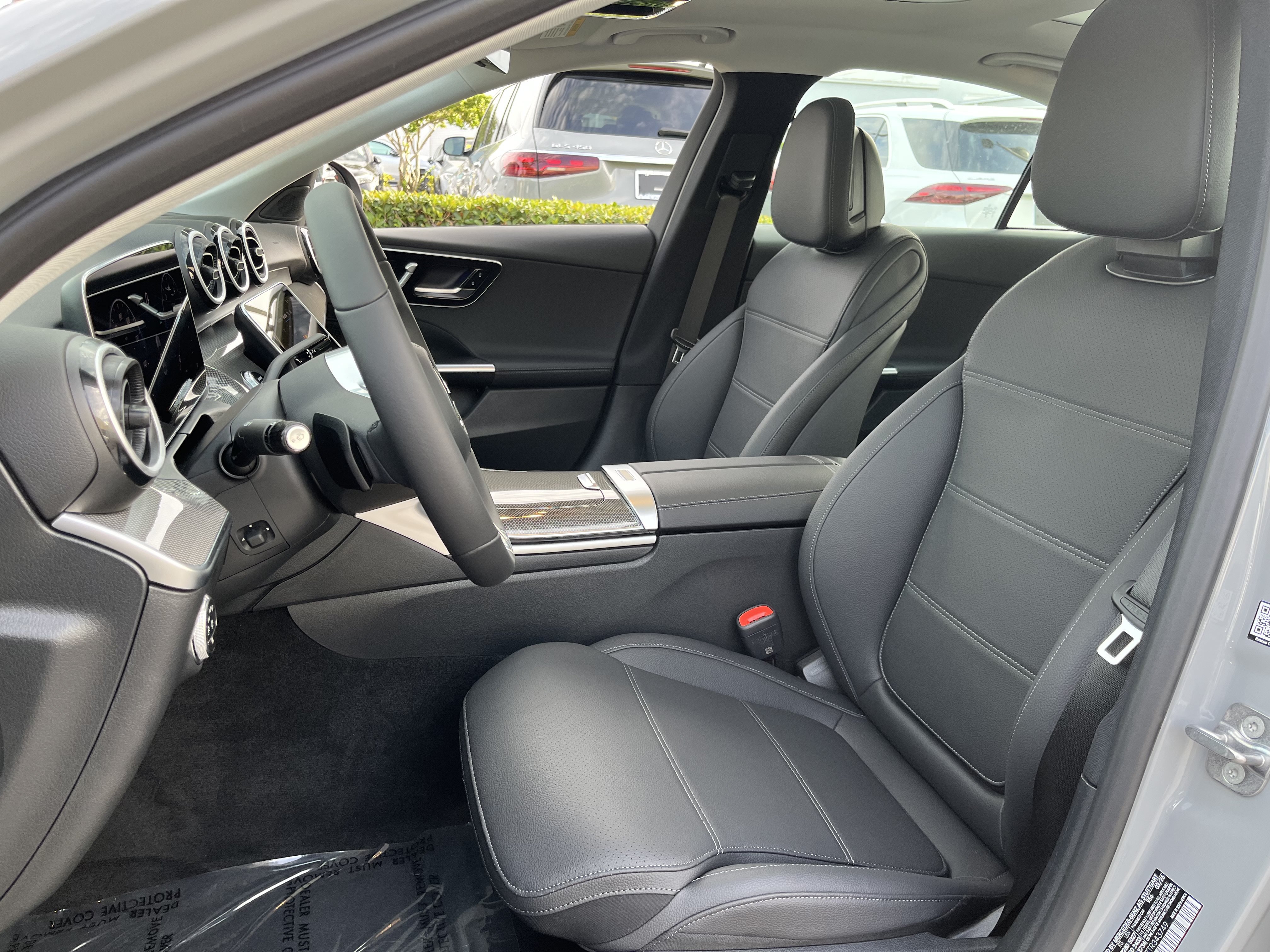 New 2026 MANUFAKTUR Alpine Grey Mercedes-Benz C 300 image 16