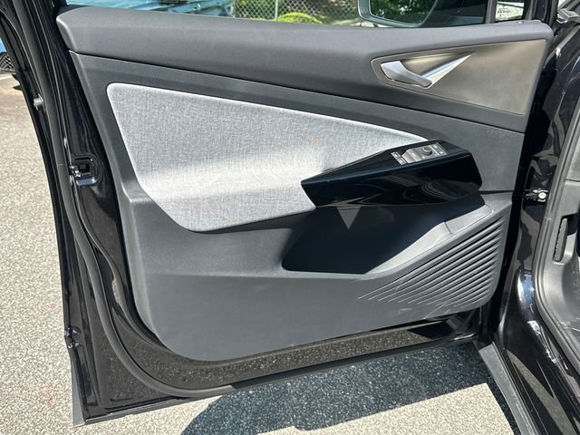 New 2026 Black Volkswagen Pro image 10