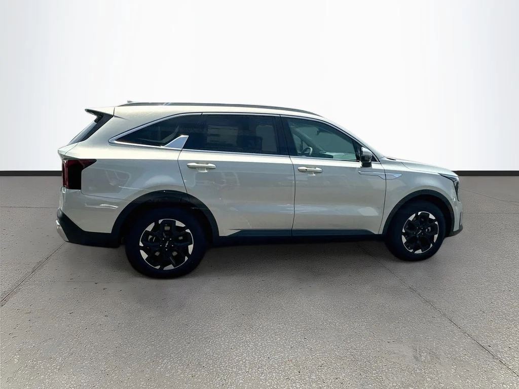 New 2026 Ivory Silver Kia S image 8