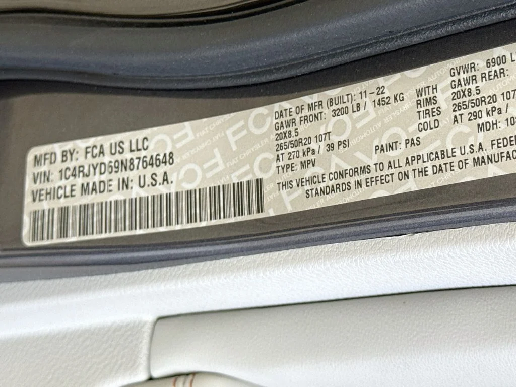 Used 2022 Gray Jeep Overland 4xe image 33