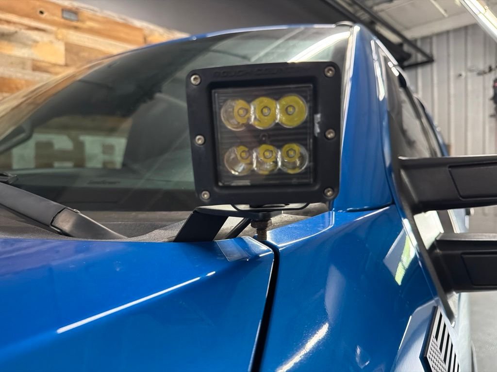 Used 2020 Blue Metallic Ford XLT image 10