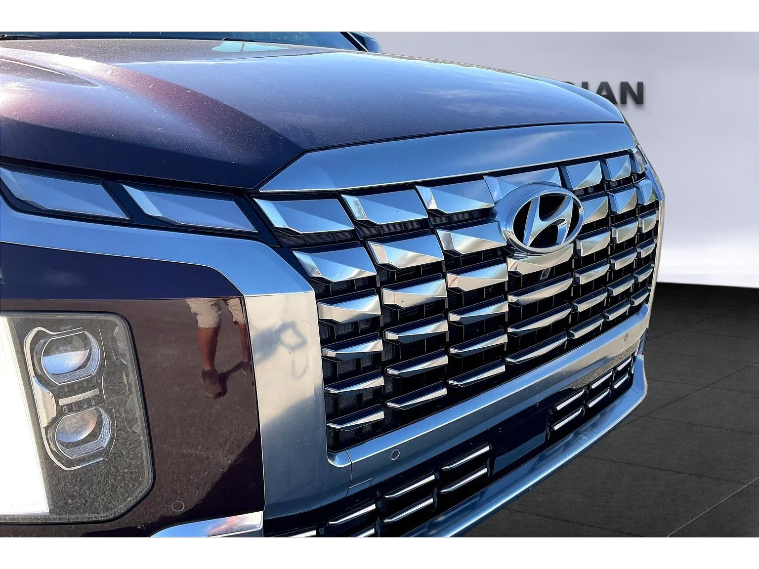 Used 2024 Red Hyundai Calligraphy image 21